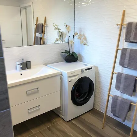 Apartment Sasha 2